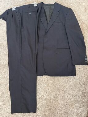 Van Heusen Men's Navy Blue Pinstripe Suit Jacket & Trousers
